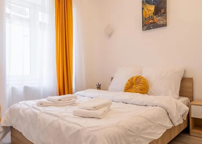 Republicii Quiet Courtyard Apartment